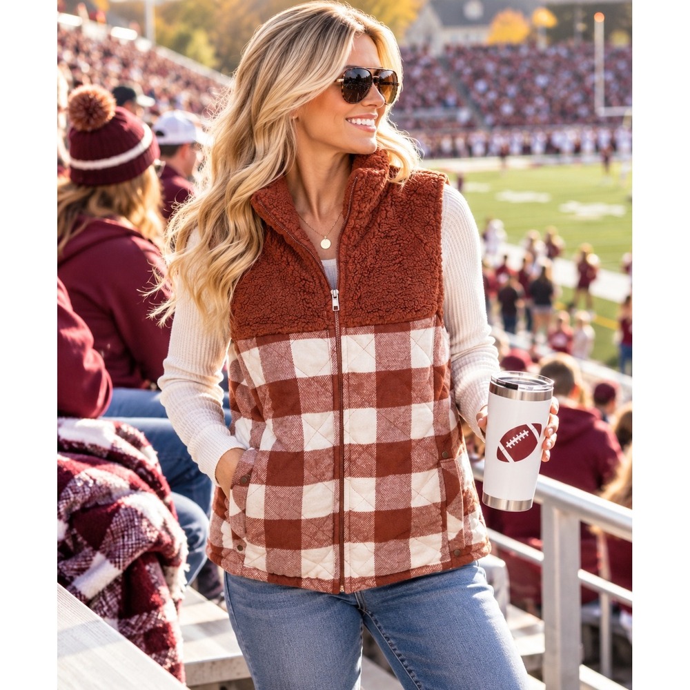 Maurices Sherpa Plaid Quilted Vest Women's Small Rust Cream Full Zip Cozy New